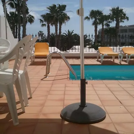 Puerto Del Carmen Sleeps 6 Pool Wifi Villa *