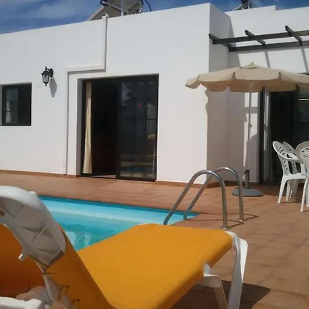 Puerto Del Carmen Sleeps 6 Pool Wifi * Puerto del Carmen (Lanzarote)