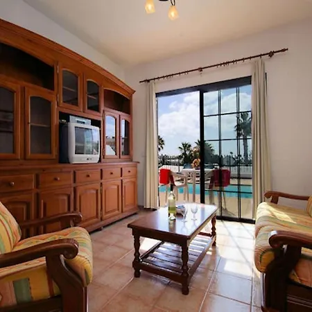 Puerto Del Carmen Sleeps 6 Pool Wifi * Puerto del Carmen (Lanzarote)